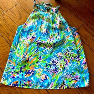 Woman’s tank blouse